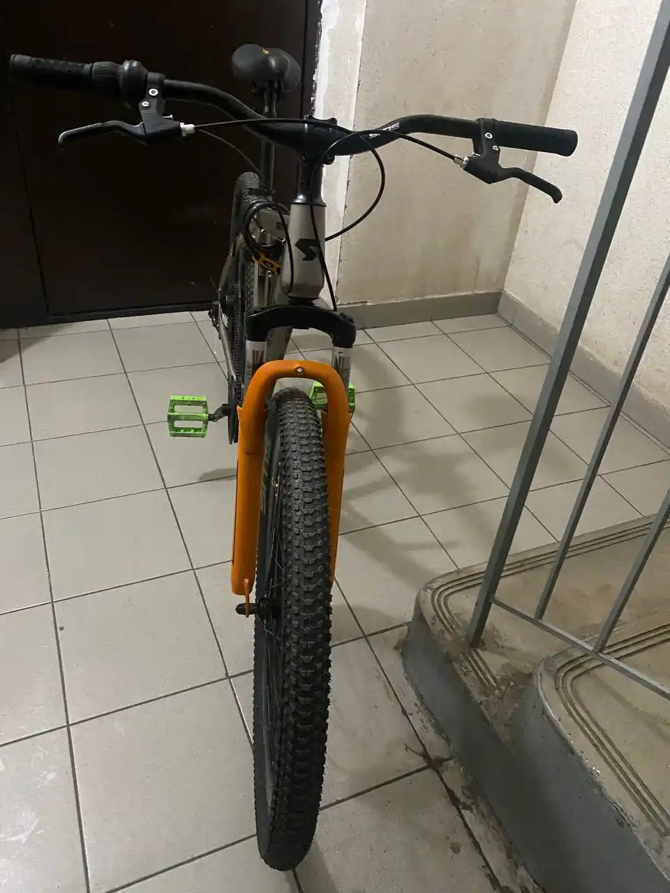 Продаю велосипед 27 колеса - Хобби и отдых в Краснодар