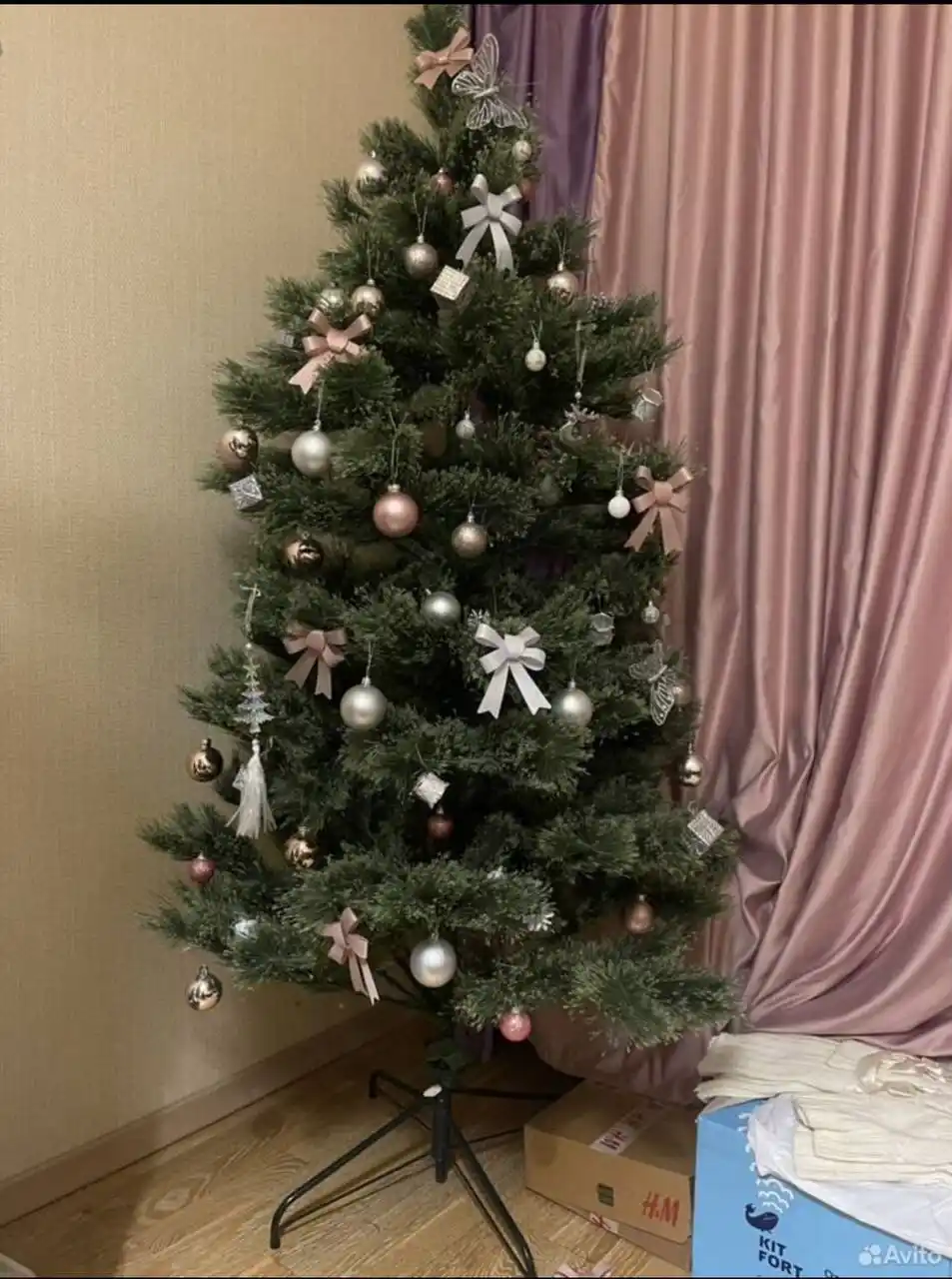 Продам елку с игрушками и гирляндами - Для дома и дачи в Краснодар