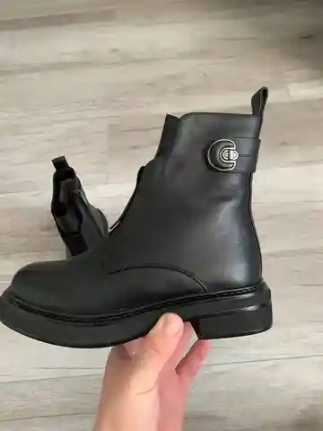 Женские зимние ботинки Laviatti - частное объявление в Краснодар