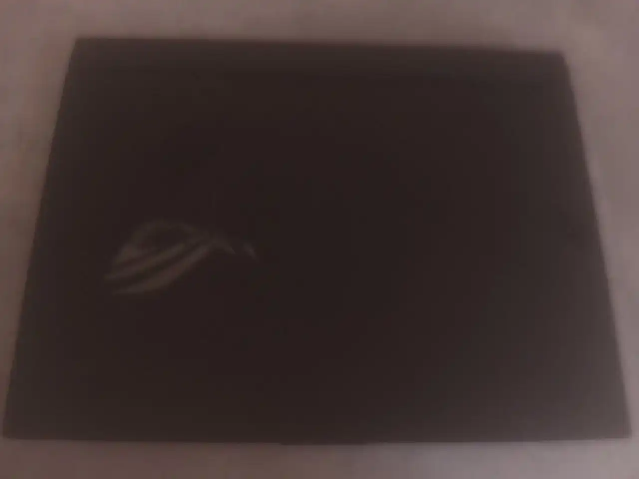 Продам игровой ноутбук Asus ROG Strix GL531G