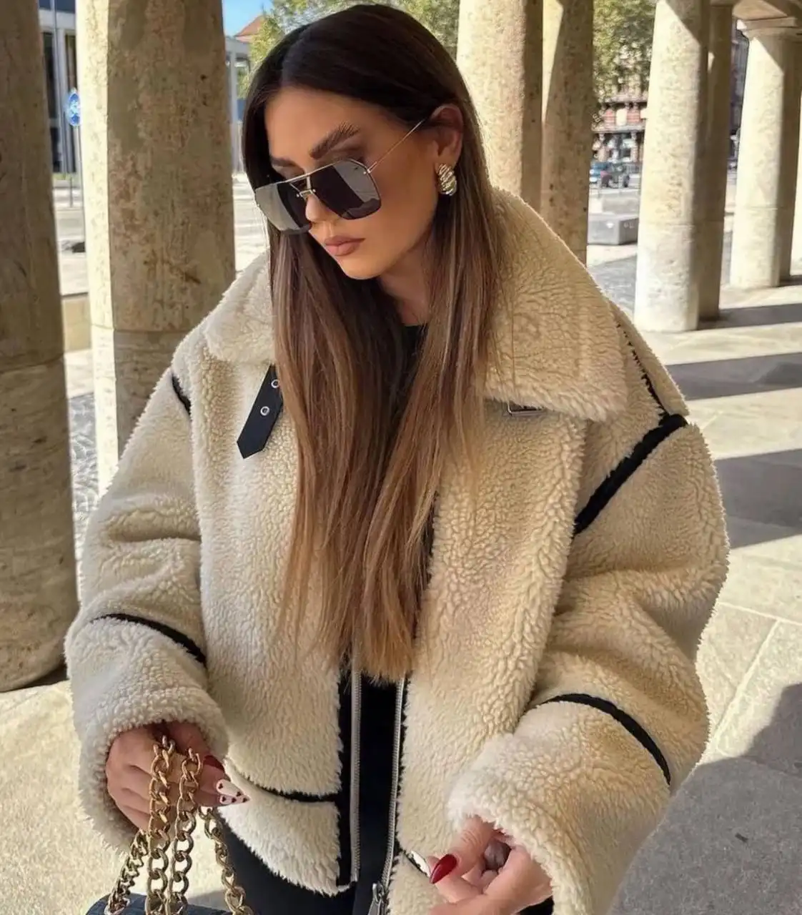 Плюшевая дубленка размер L оверсайз