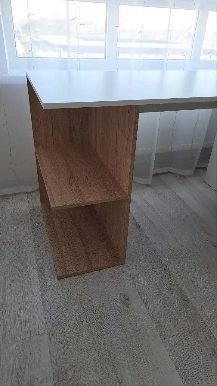 Стол для продажи