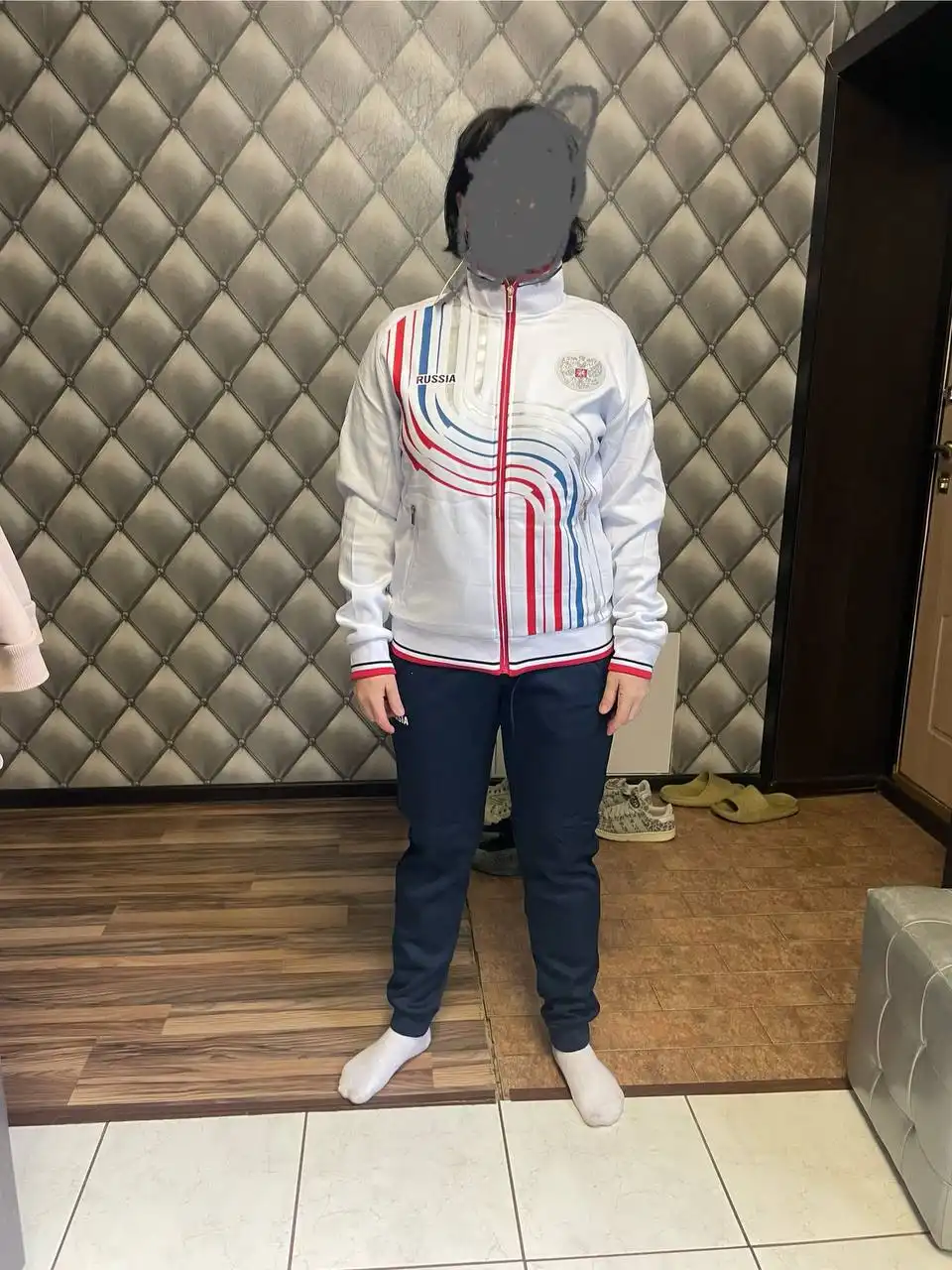 Подростковые и взрослые спортивные костюмы Forward