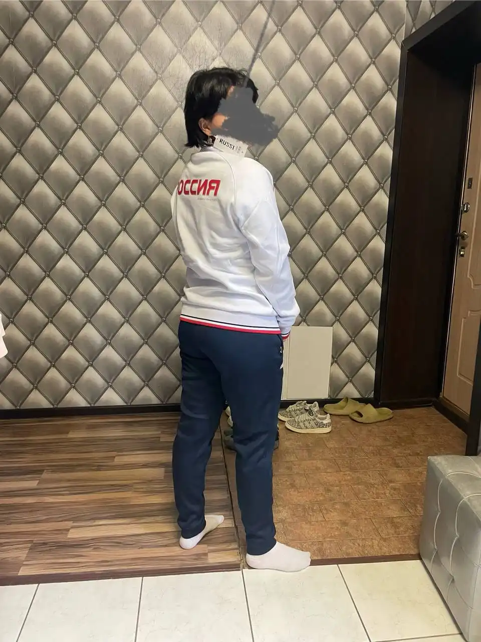 Подростковые и взрослые спортивные костюмы Forward