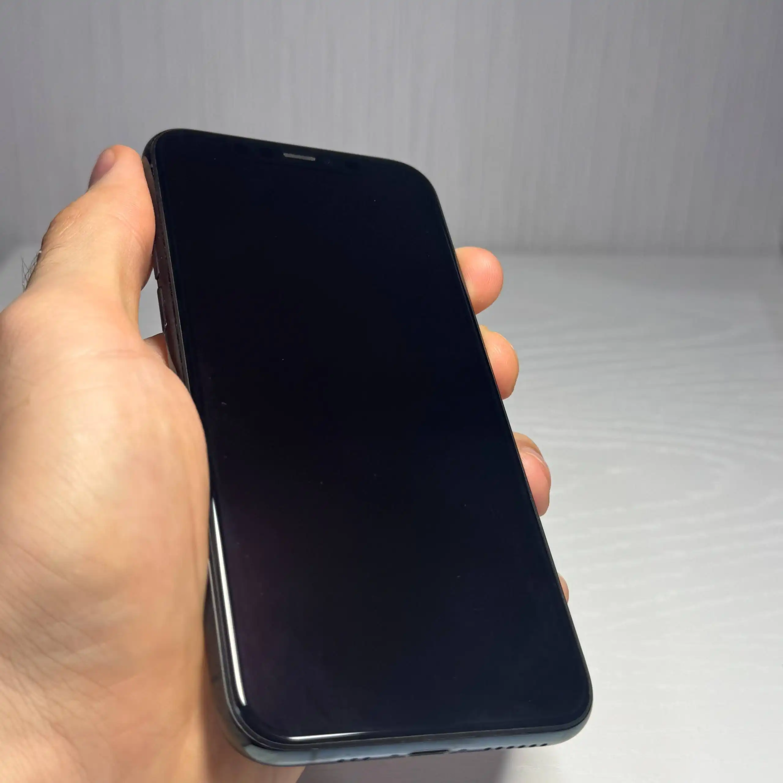 Продам iPhone 11 Pro 64gb в идеальном состоянии