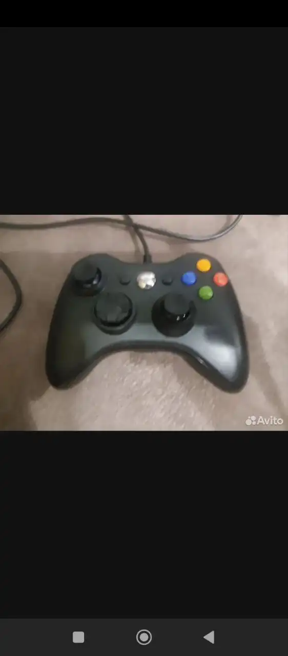 Продам Xbox 360 с играми и джойстиками