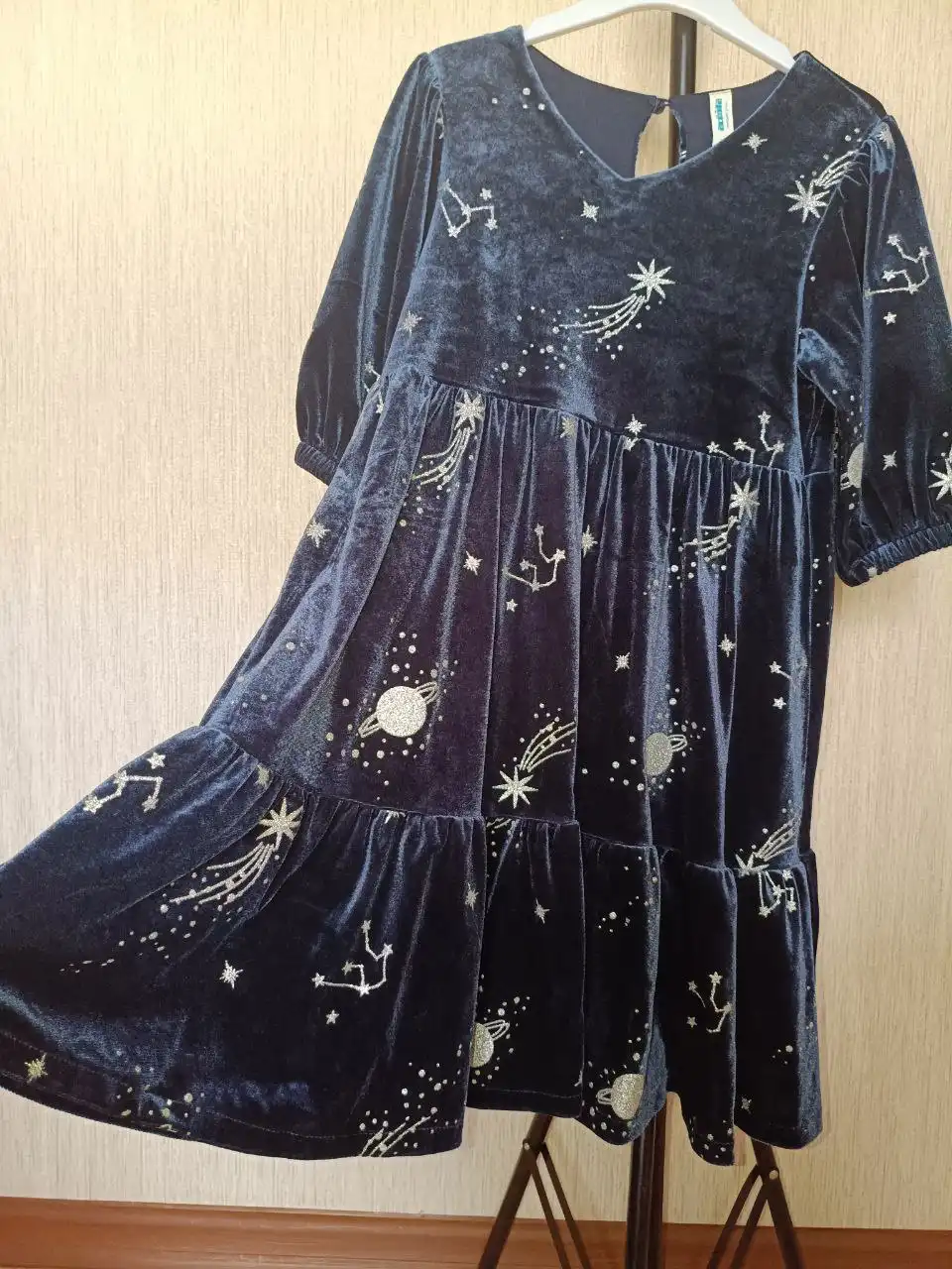 Новогоднее платье на 7-8 лет