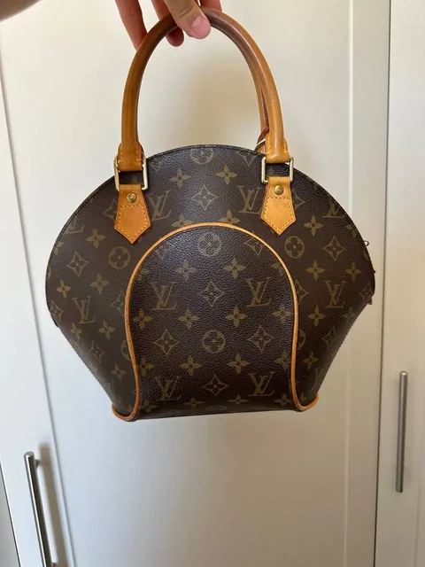 Продам сумку LV Ellipse PM - Одежда в Краснодар