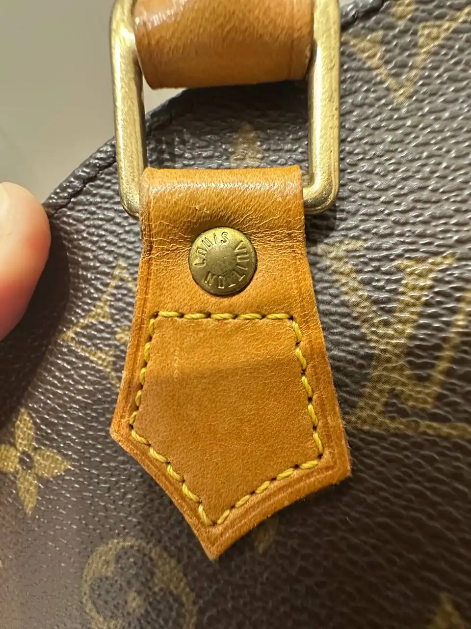 Продам сумку LV Ellipse PM