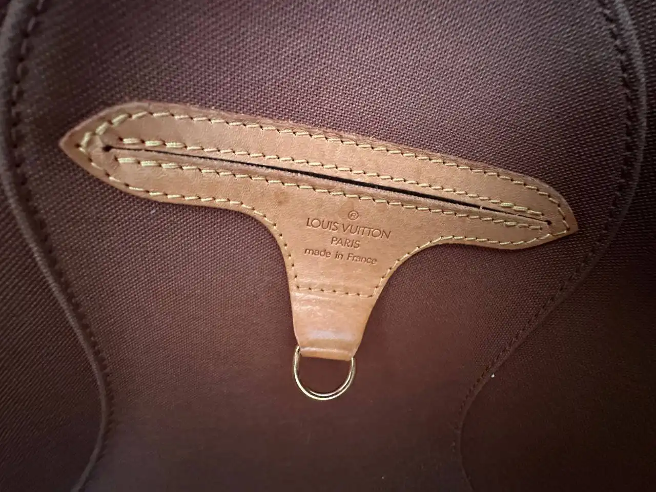 Продам сумку LV Ellipse PM