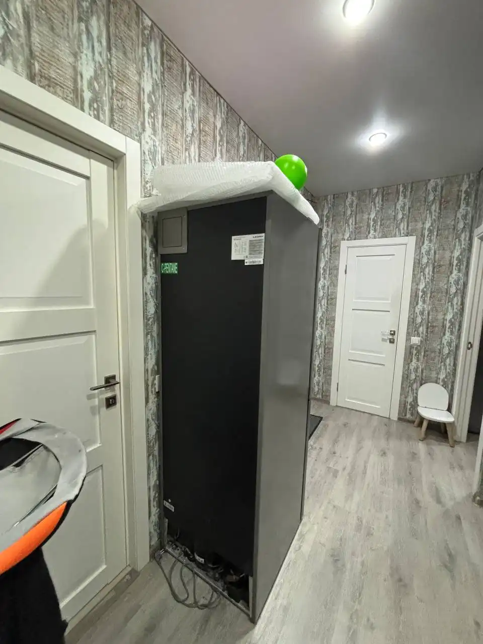 Продажа холодильника с поврежденной резинкой