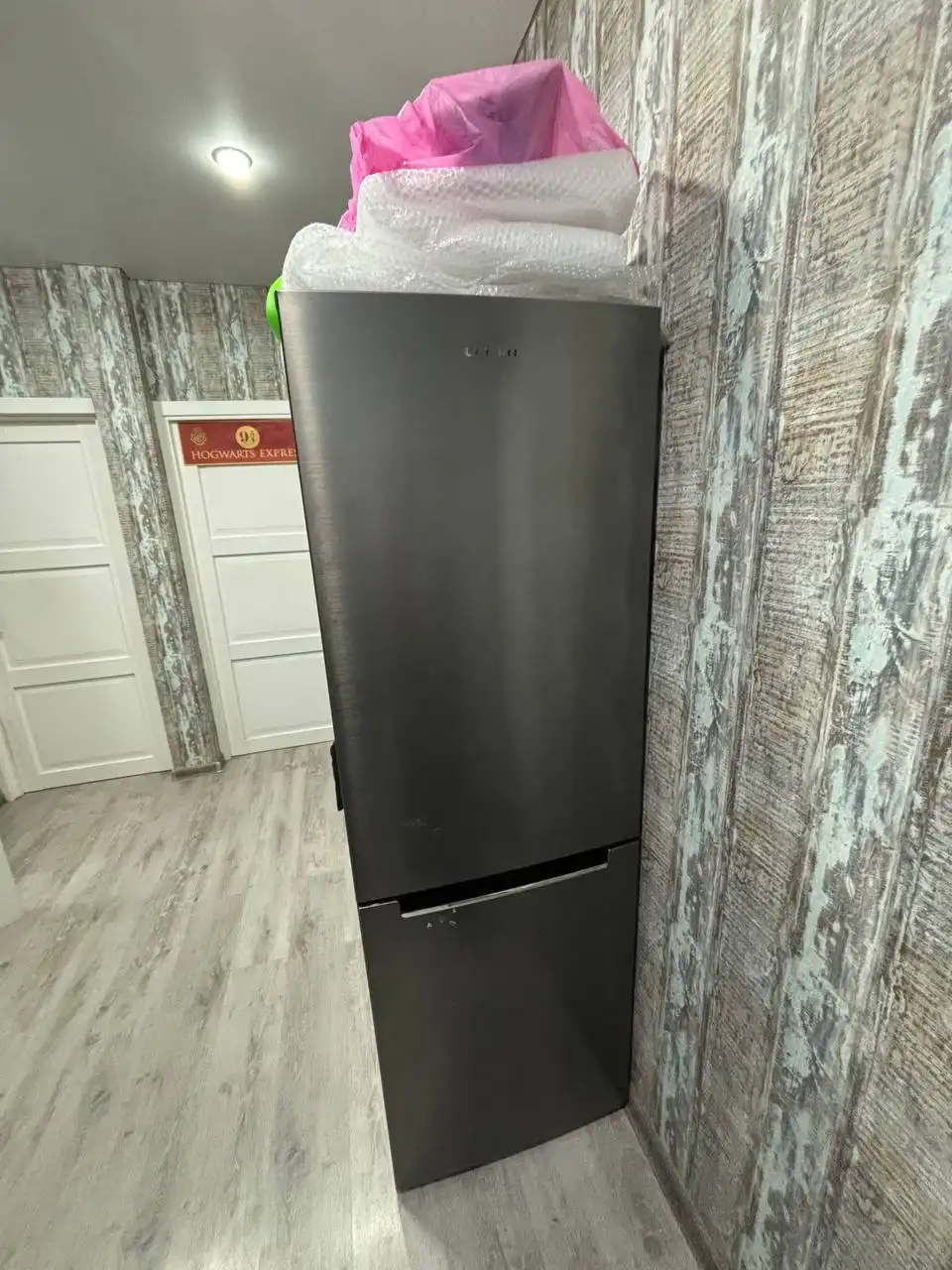 Продажа холодильника с поврежденной резинкой