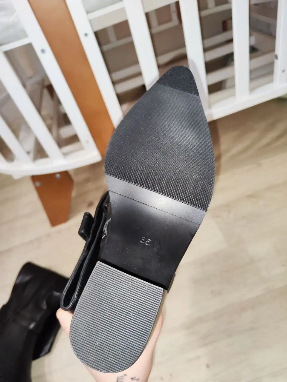 Женские сапоги 35 размера новые