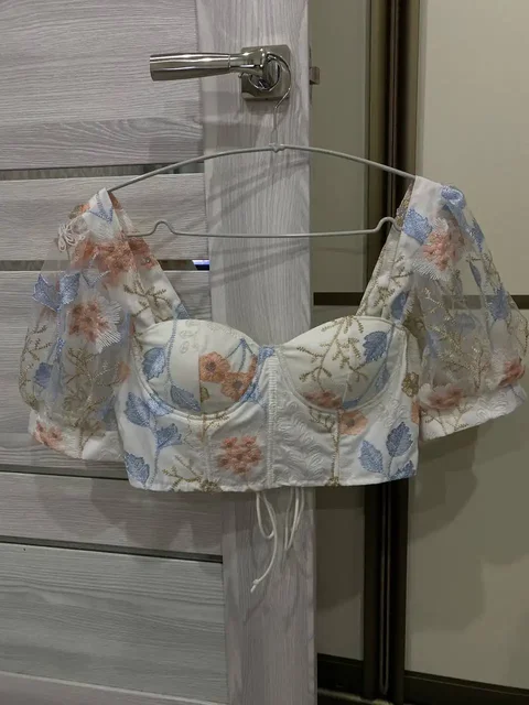 Корсет-топ праздничный с вышивкой - Одежда в Краснодар