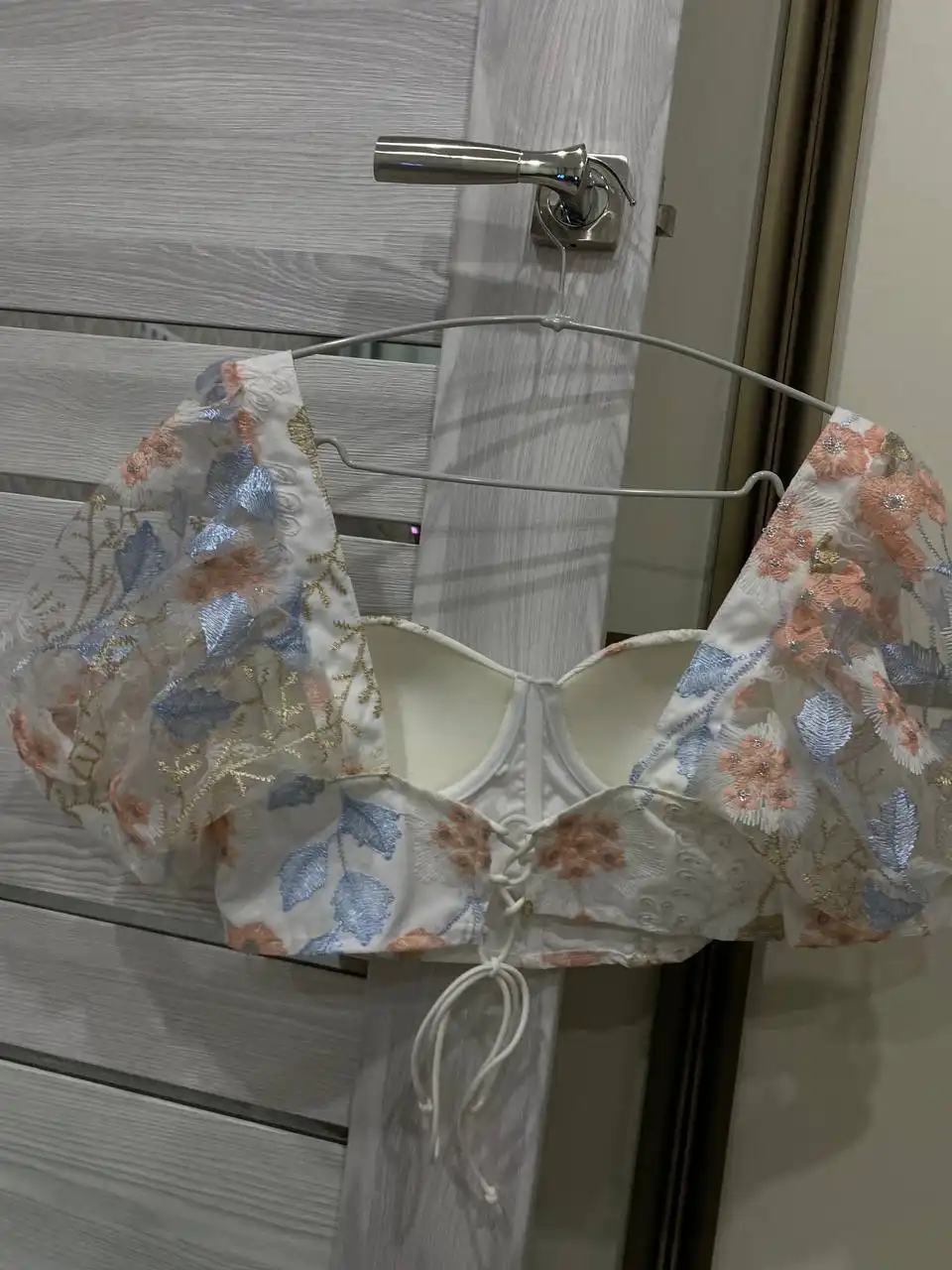 Корсет-топ праздничный с вышивкой