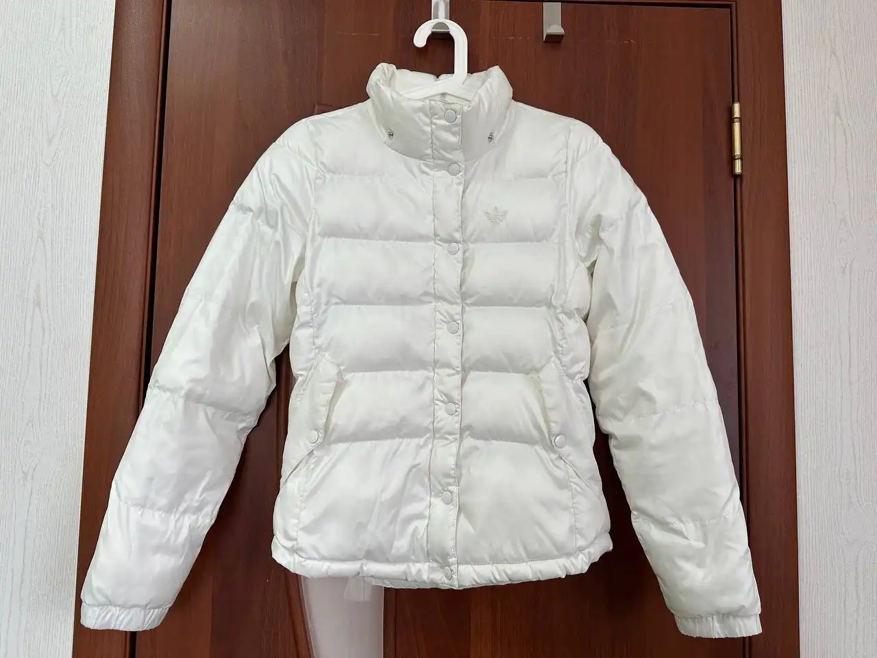 Пуховик adidas оригинал размер 34 (40-42)