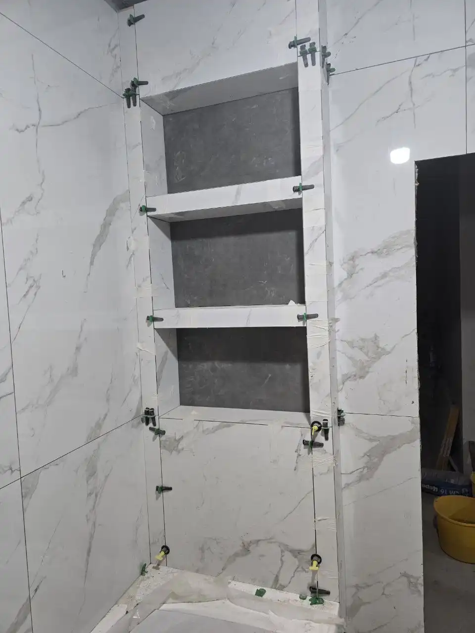 Укладка плитки и внутренняя отделка квартир