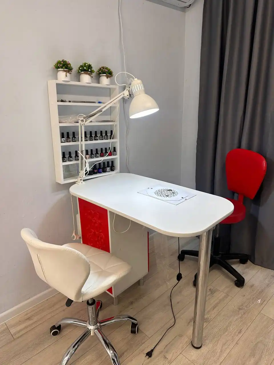 Продажа нового оборудования для маникюра и ногтевого сервиса