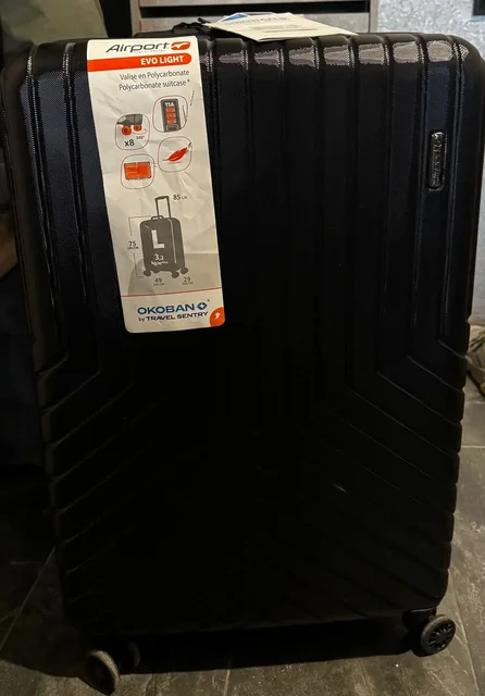 Новый чемодан - частное объявление в Краснодар