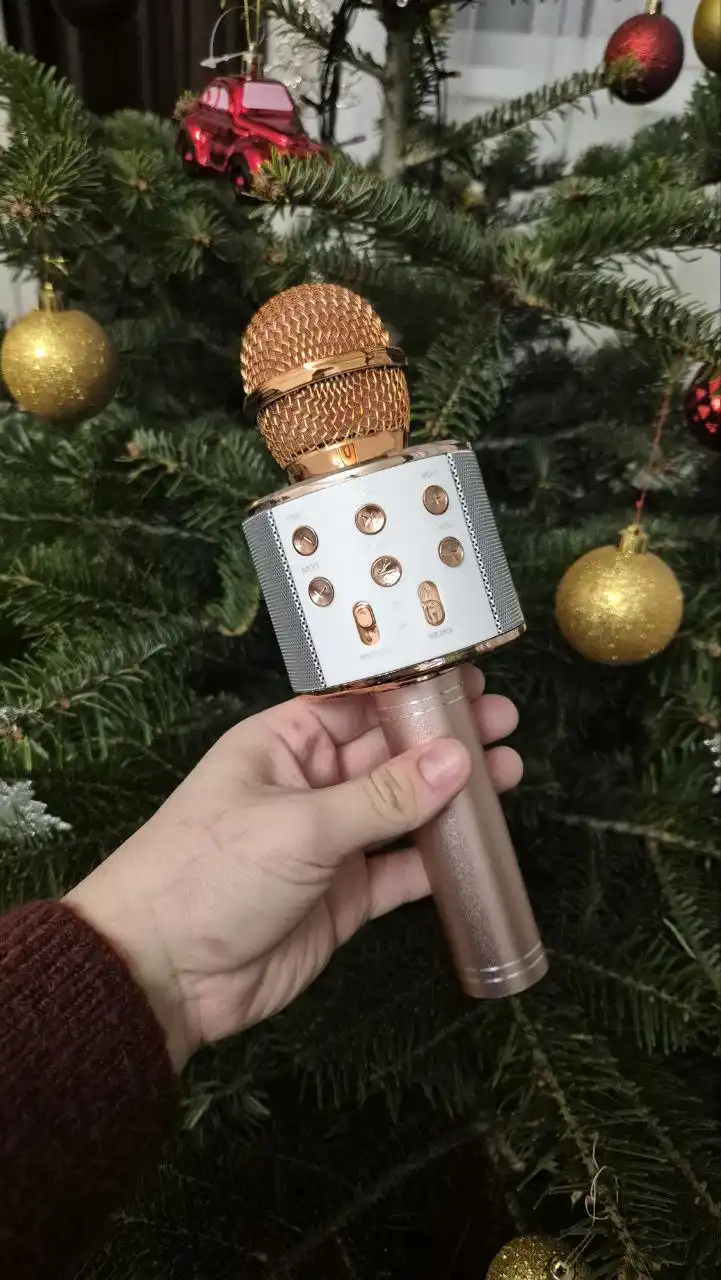 Беспроводной микрофон б/у с функцией изменения голоса