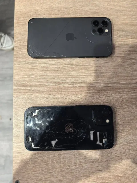 Продажа iPhone 12 Pro и iPhone 13 - Электроника в Краснодар