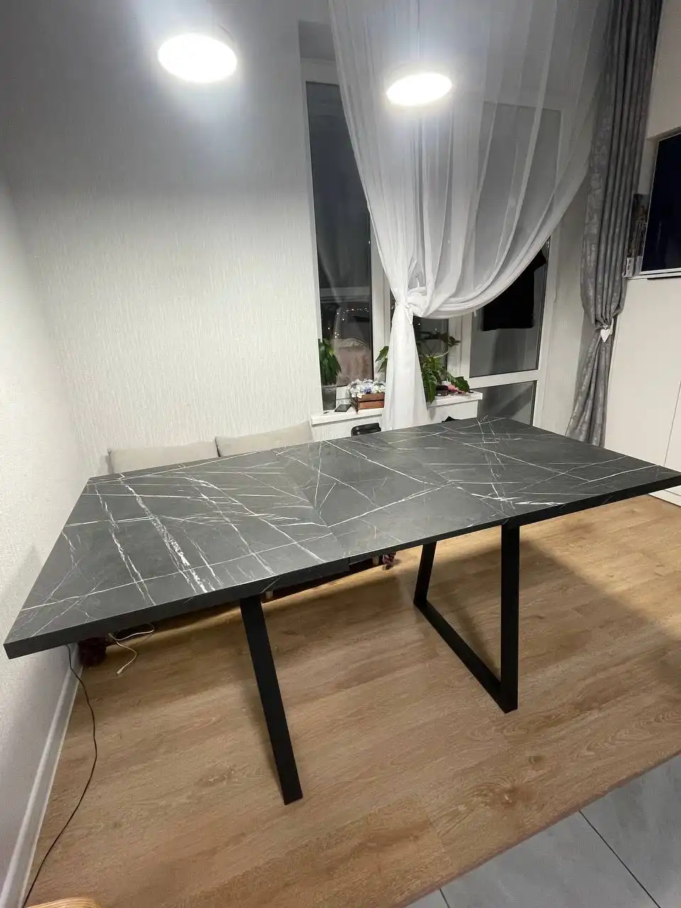 Обеденный стол раздвижной б/у