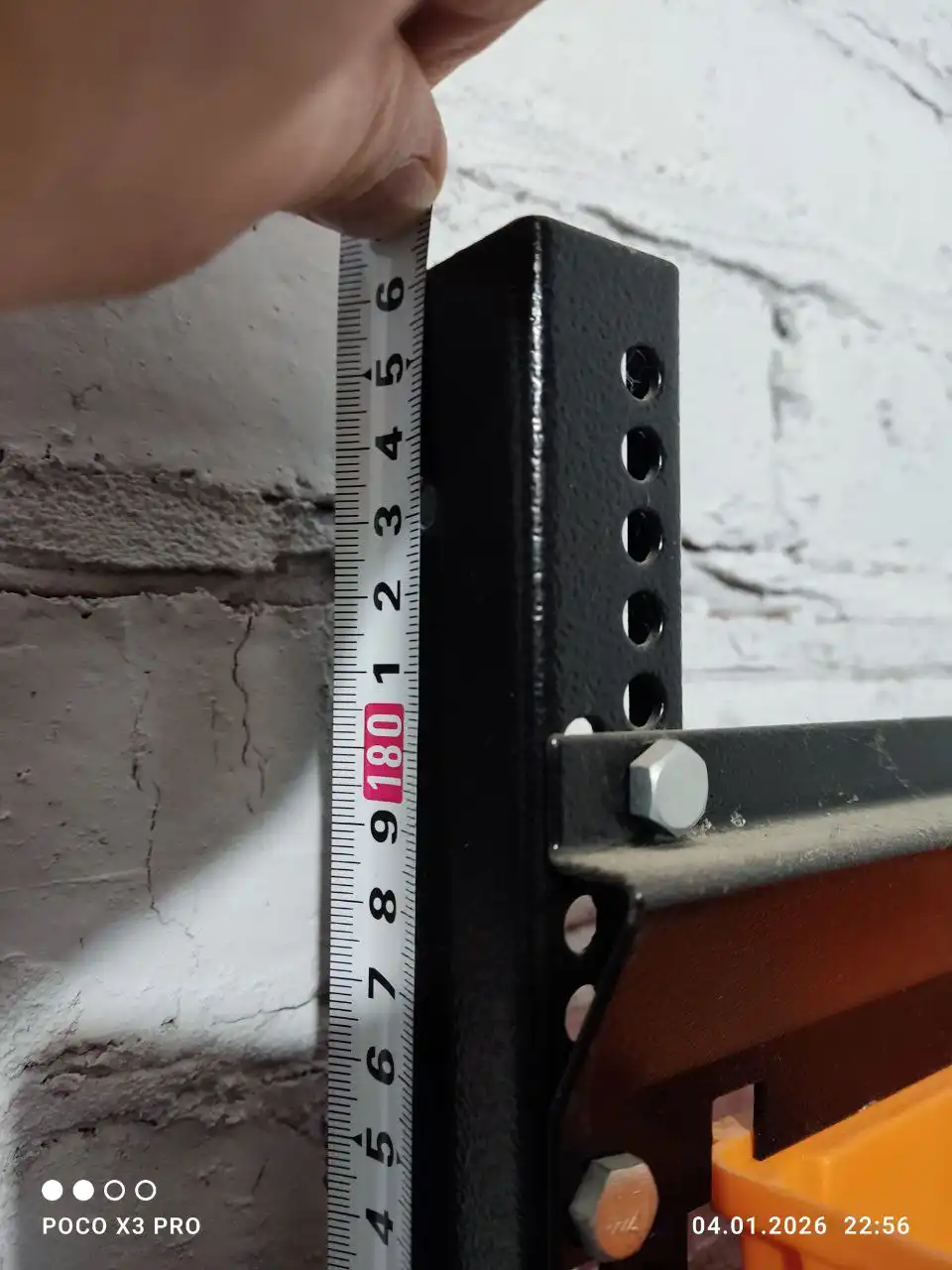 Продам стойку-стеллаж с ящиками для торговли или хранения