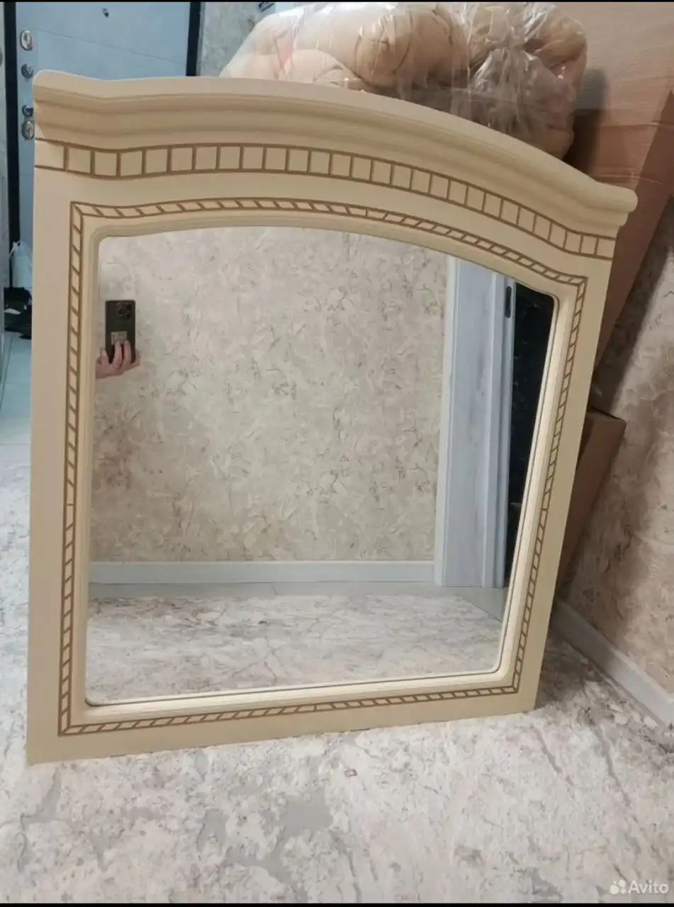 Продажа нового зеркала 85*95