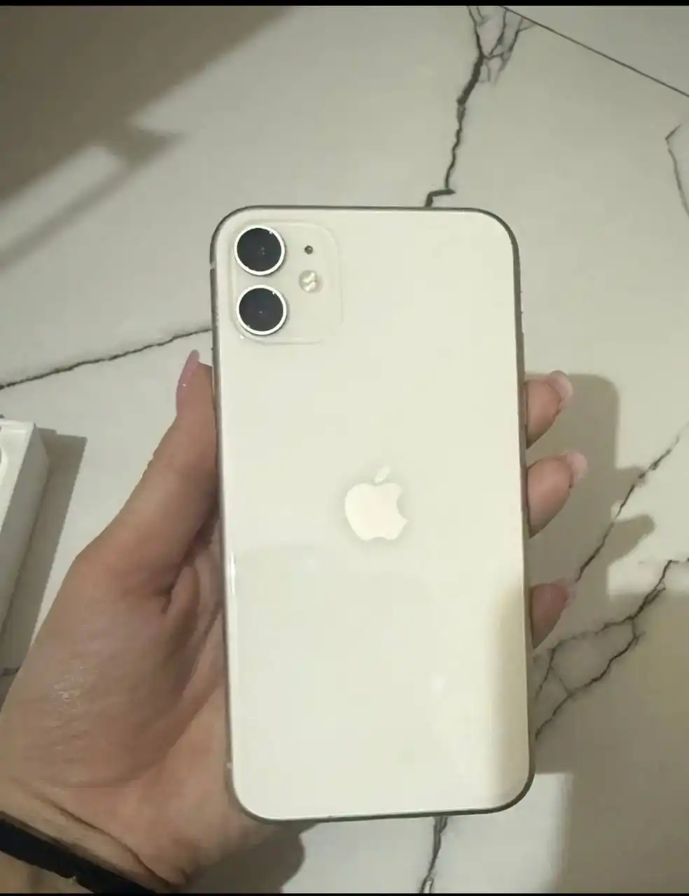 Продам iPhone 11 128 ГБ