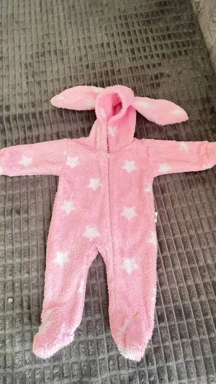 Продажа вещей для новорожденной девочки - Одежда для новорожденных (Товары для детей) в Краснодар