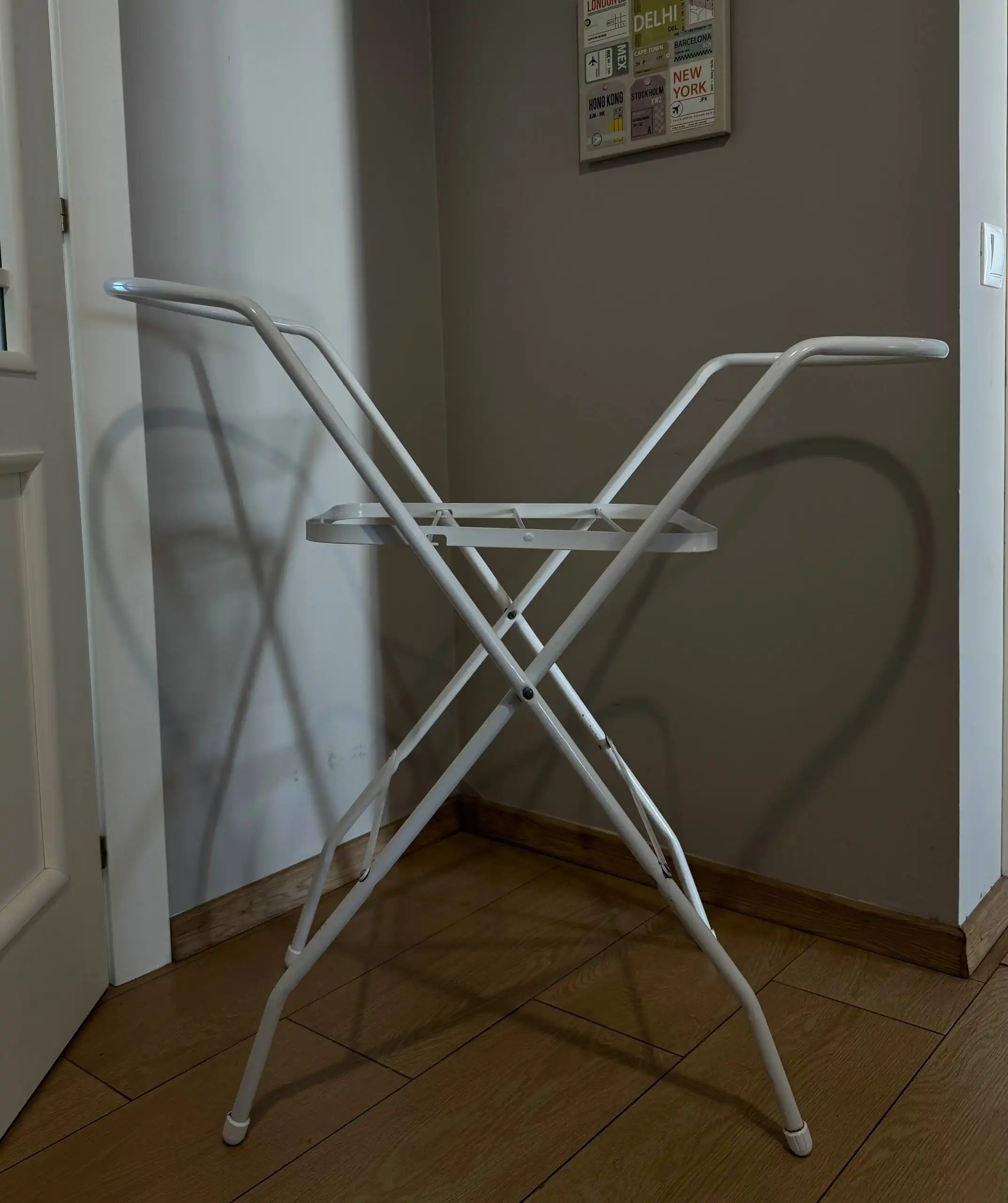 Ванночка для купания с подставкой б/у - Ванночки для купания (Товары для детей) в Краснодар