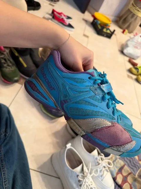 Теннисные кроссовки Babolat 38-39 размер - Джемперы в Краснодар