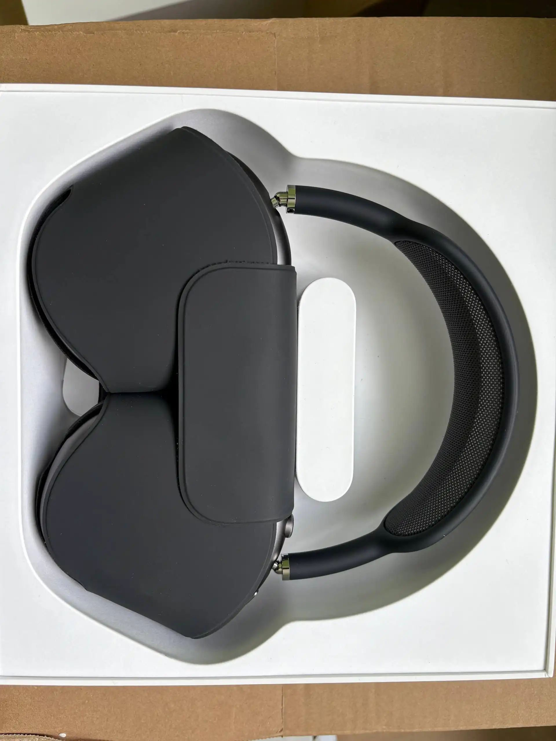 Наушники Apple AirPods Max новые вскрытая коробка оригинал - Наушники (Электроника) в Краснодар