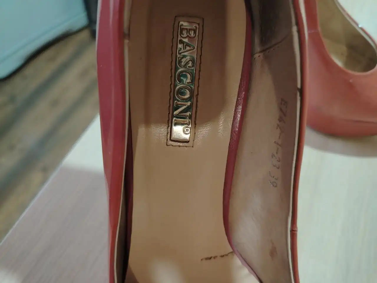 Продажа товара с торгом в Краснодаре - Барахолка в Краснодар