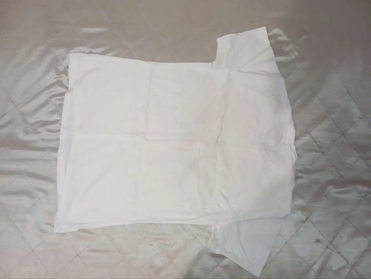 Футболка Tommy Hilfiger размер М - Футболки (Одежда) в Краснодар