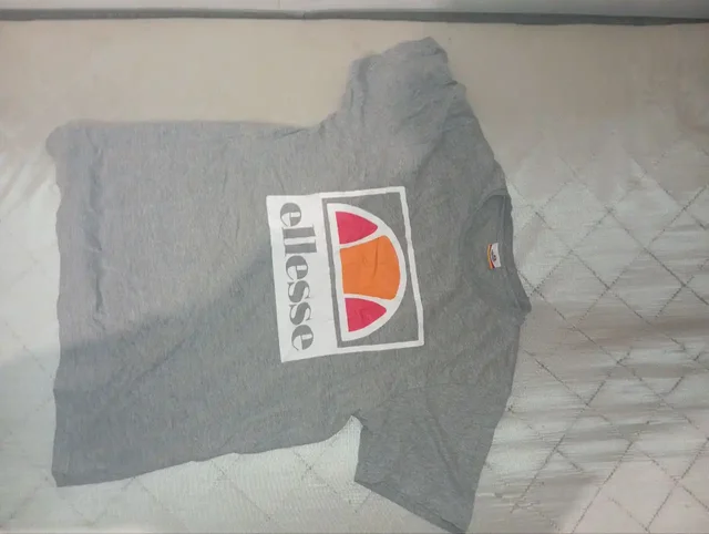 Футболка Ellesse размер L - Аксессуары в Краснодар