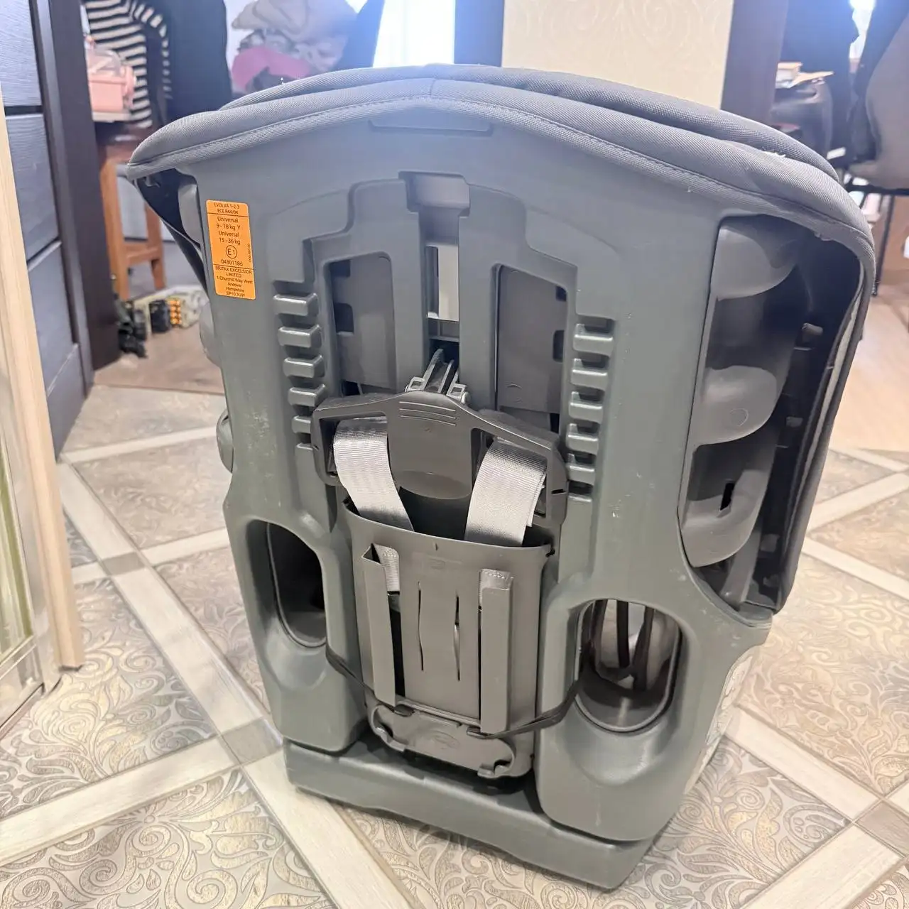 Продажа автомобильного кресла Britax Romer - Барахолка в Краснодар