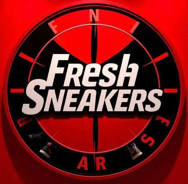 Выбор люксовых кроссовок в Краснодаре - Обувь (Одежда) в Краснодар