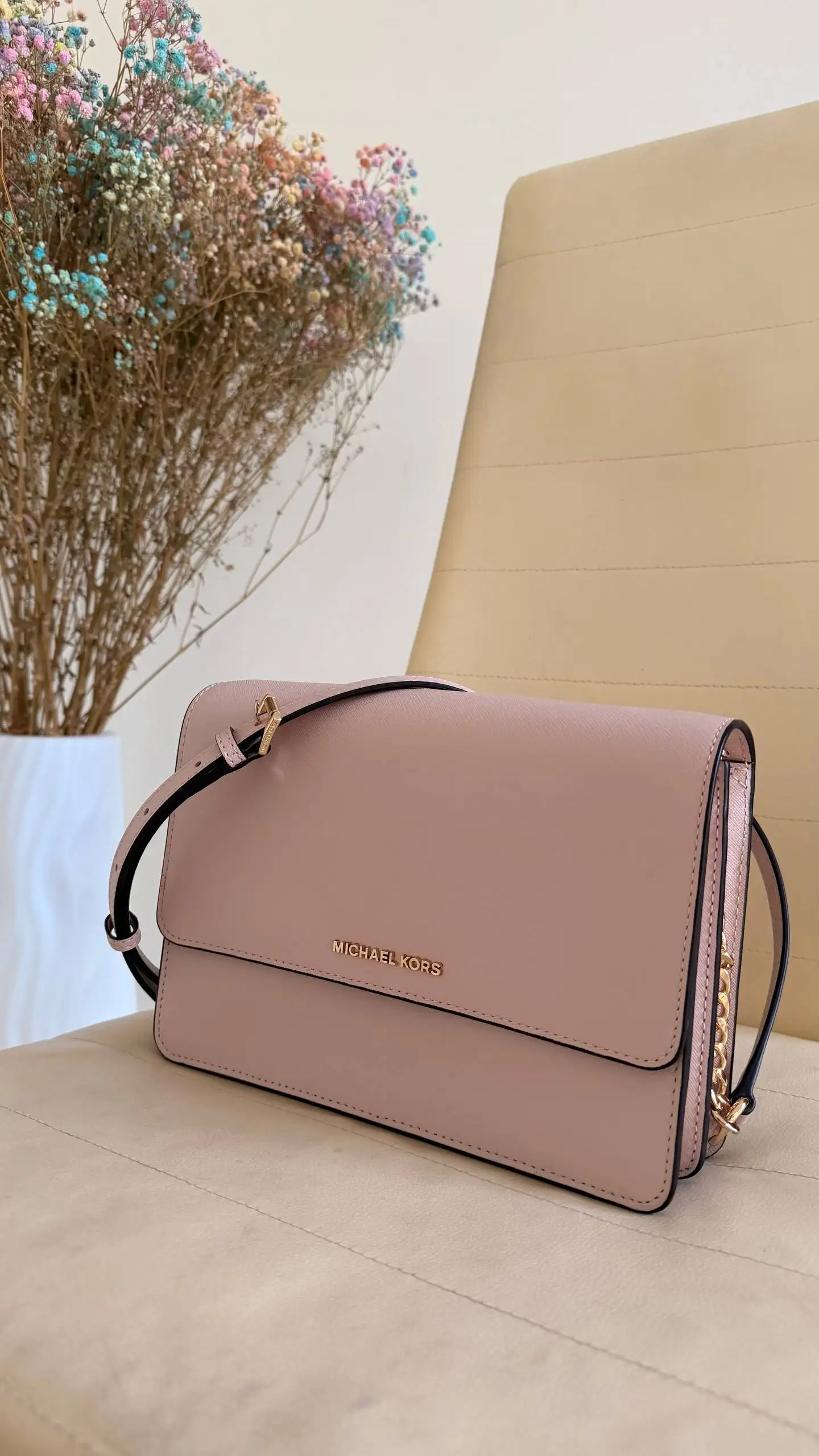 Сумка Michael Kors Daniela Crossbody кожаная пудровая - Сумки (Барахолка) в Краснодар