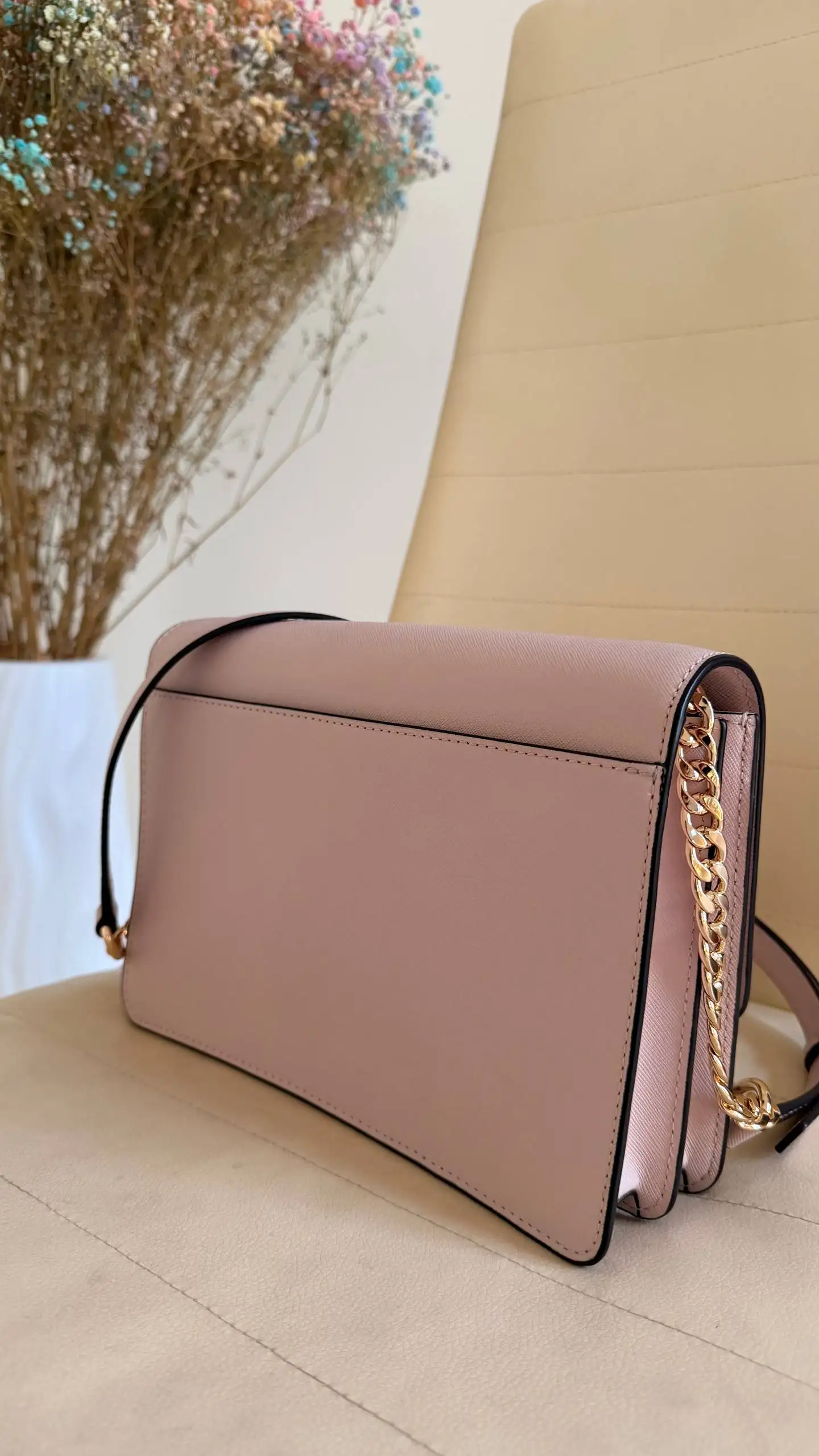 Сумка Michael Kors Daniela Crossbody кожаная пудровая - Сумки (Барахолка) в Краснодар