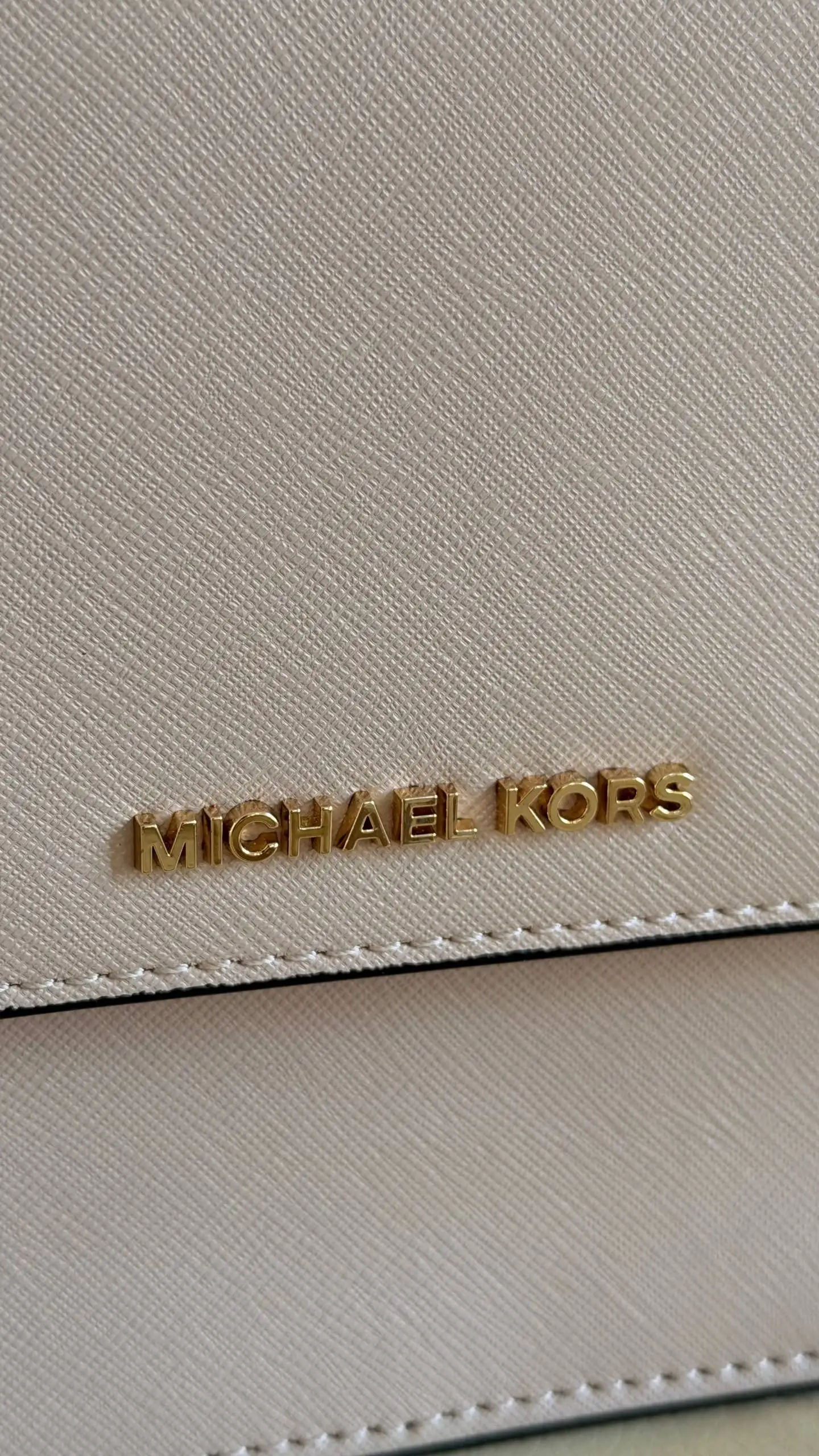 Сумка Michael Kors Daniela Crossbody кожаная пудровая - Сумки (Барахолка) в Краснодар
