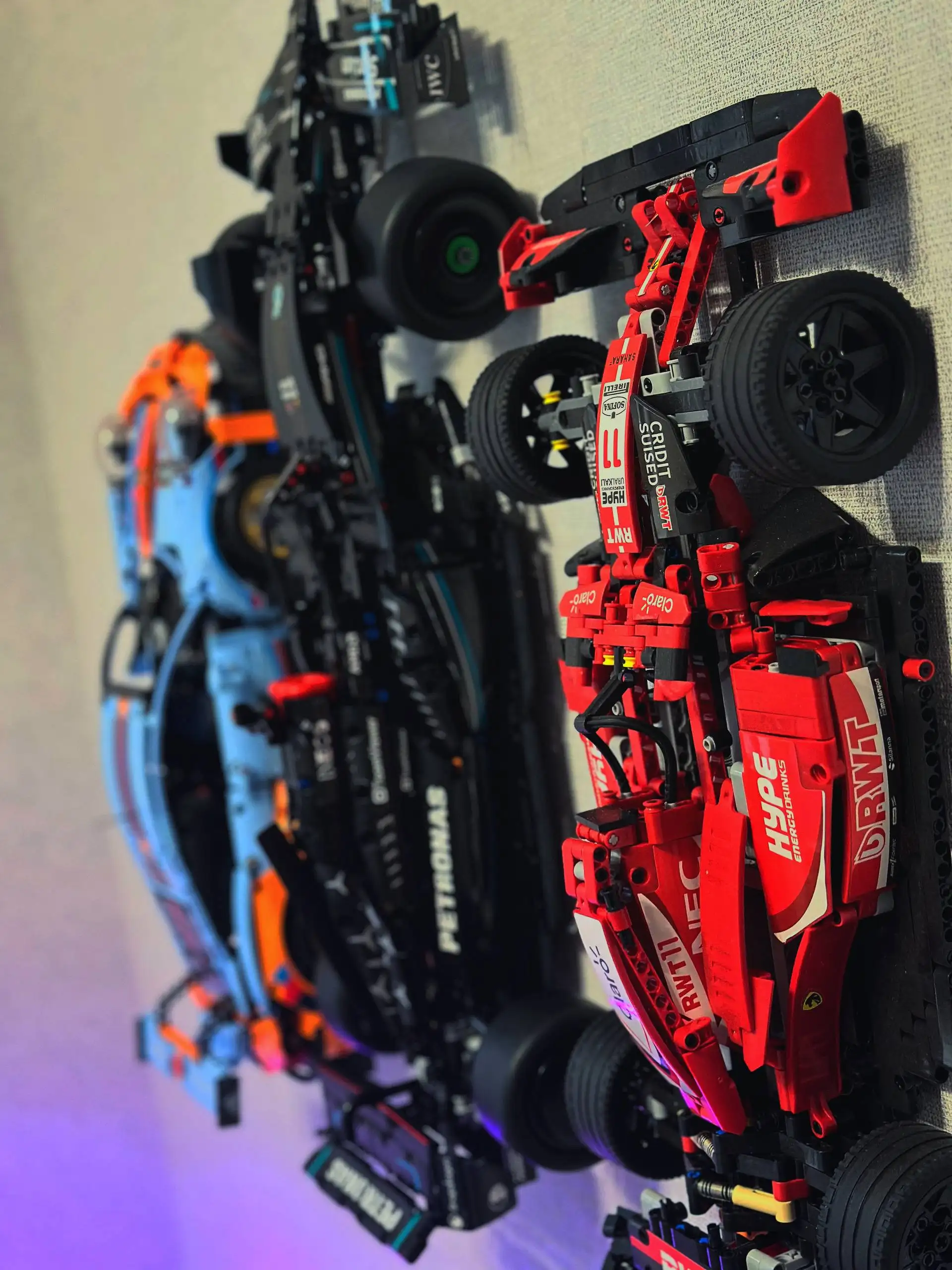 Продам три модели Лего в сборе - Конструкторы (Хобби и отдых) в Краснодар