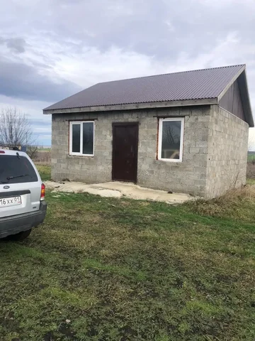 Продажа земельного участка со строением в Адыгейске - Недвижимость в Адыгейск