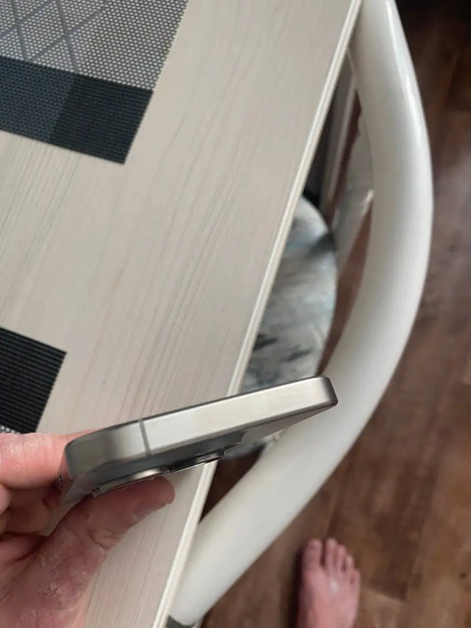 Продам iPhone 15 Pro 128 GB - Смартфоны (Электроника) в Краснодар