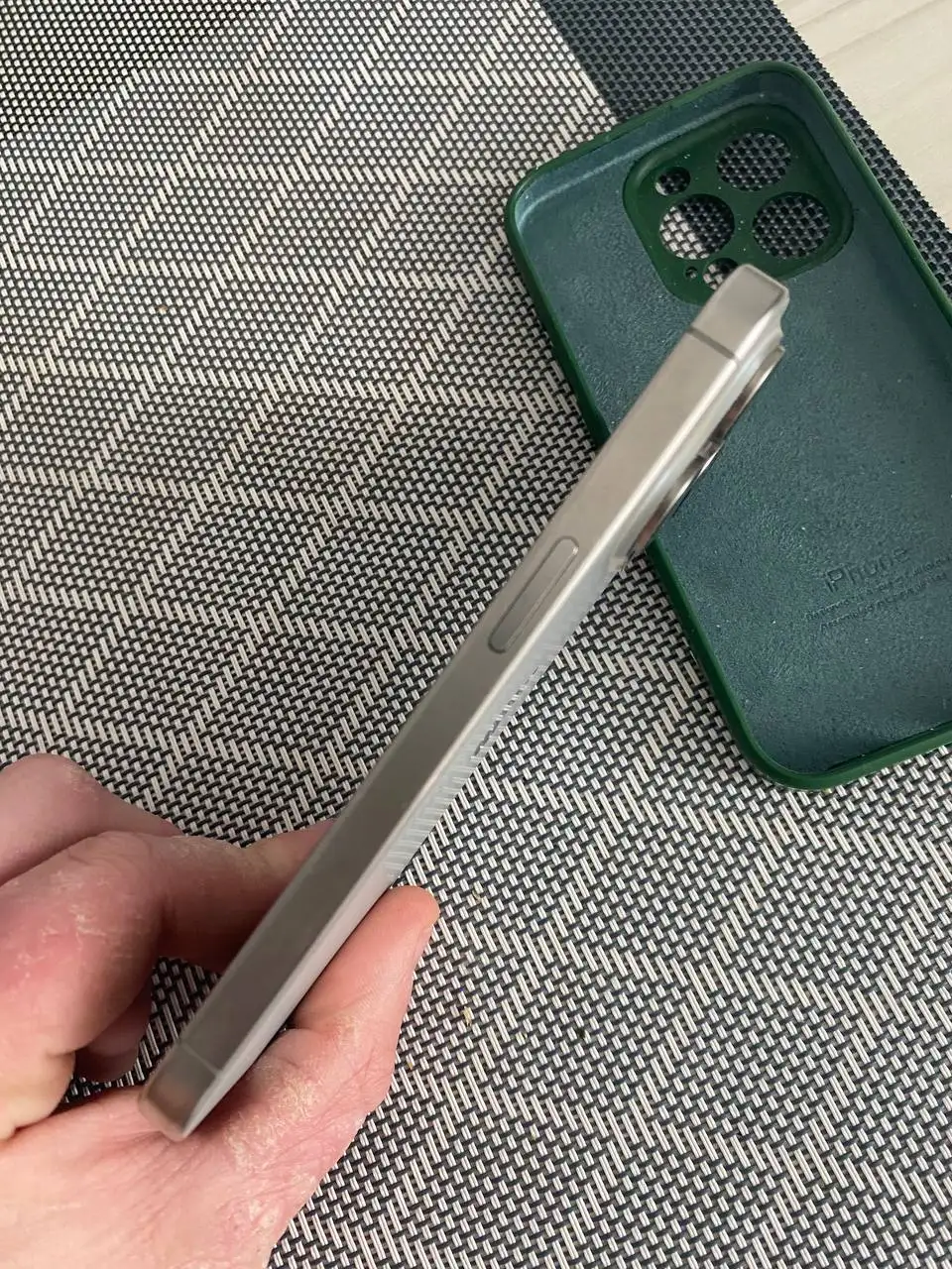 Продам iPhone 15 Pro 128 GB - Смартфоны (Электроника) в Краснодар