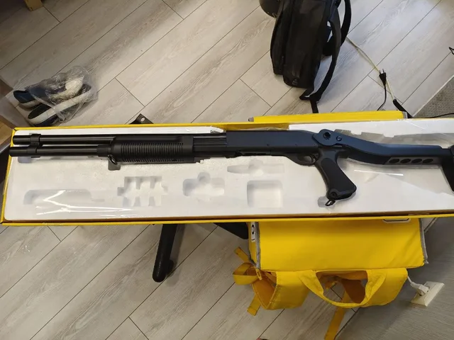 Продажа нового дробовика Cyma с раскладным прикладом - Масло в Краснодар