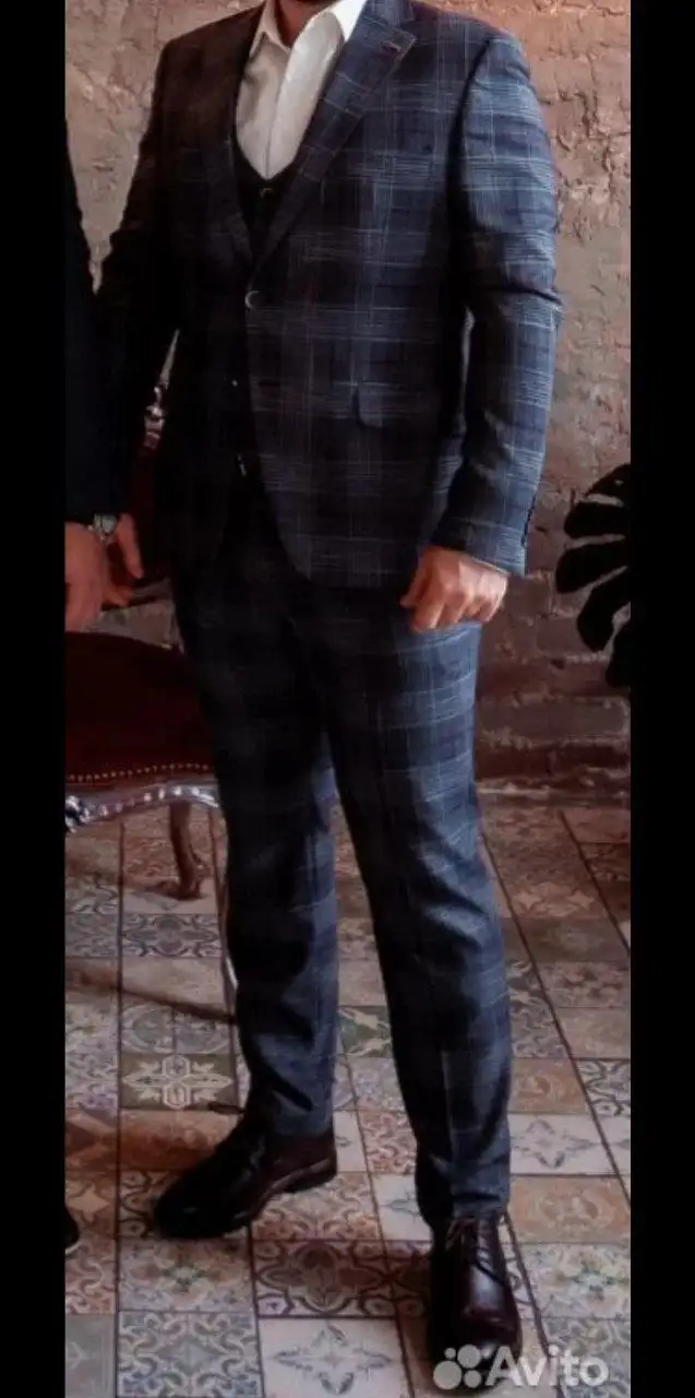 Мужской костюм тройка размер 48-50 - Мужская одежда (Одежда) в Краснодар