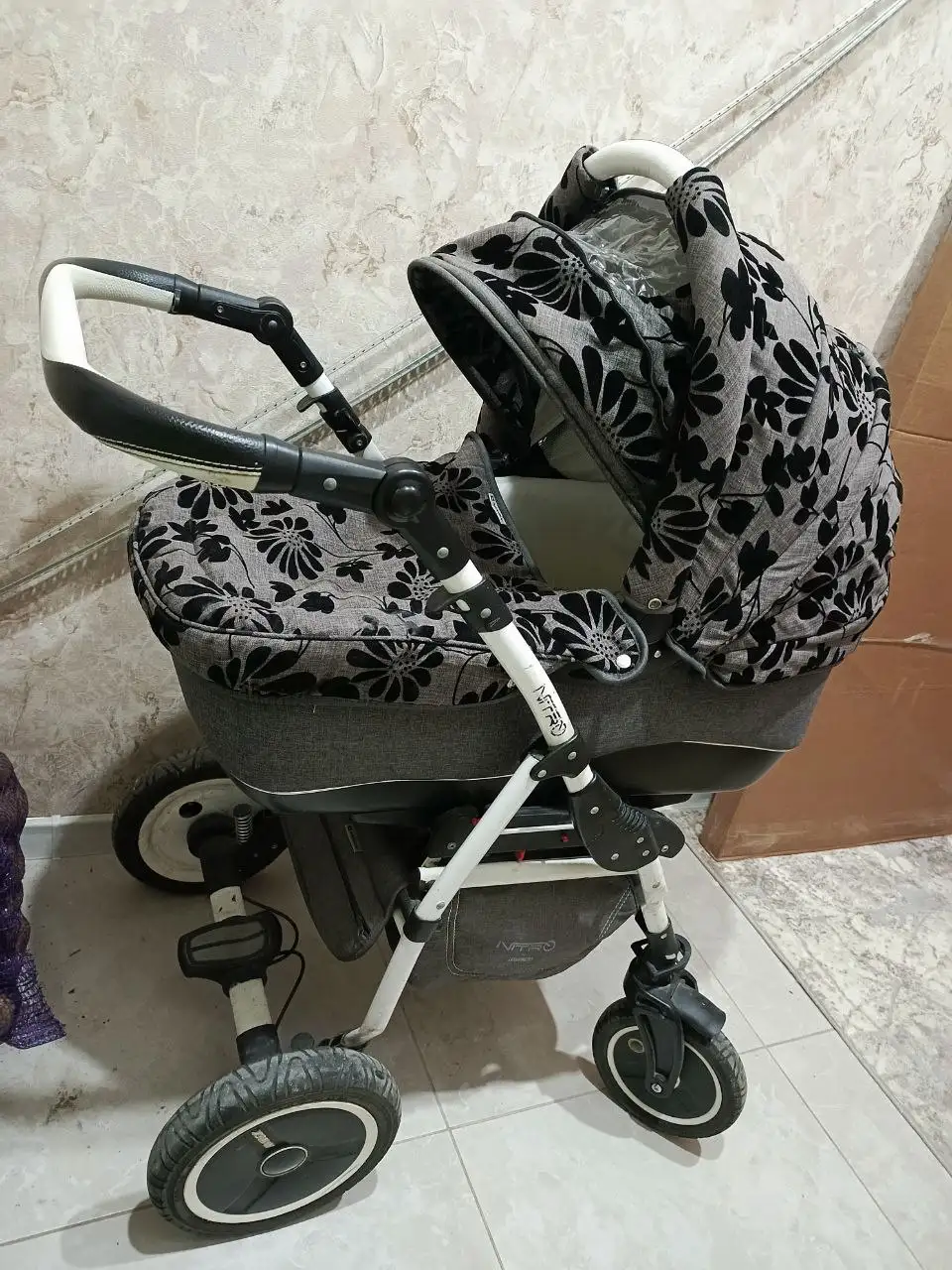 Продажа прогулочной коляски с дождевиком и сумкой - Товары для детей (Барахолка) в Краснодар