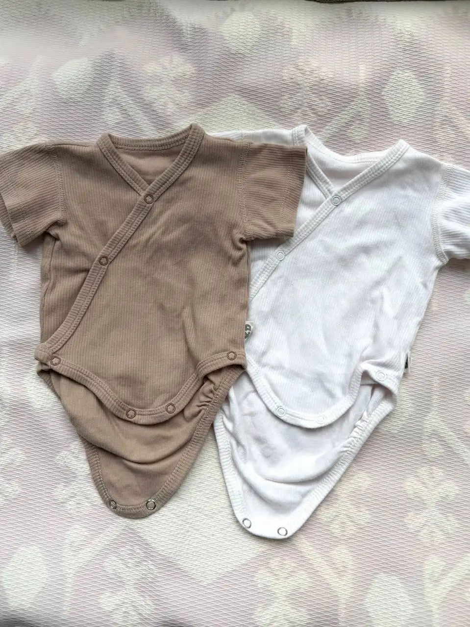 Детские боди для новорожденных размер 56-62 - Одежда для новорожденных (Товары для детей) в Краснодар