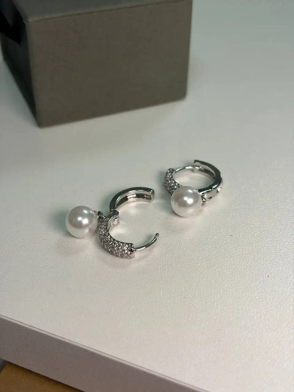 Серьги с подарочной коробкой - Бижутерия (Барахолка) в Краснодар